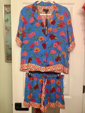 Room Service Floral Short Pajama Set in Bright Blue